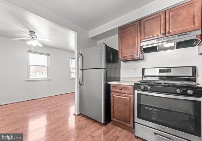 13093 Blakeslee Dr in Philadelphia, PA - Building Photo - Building Photo