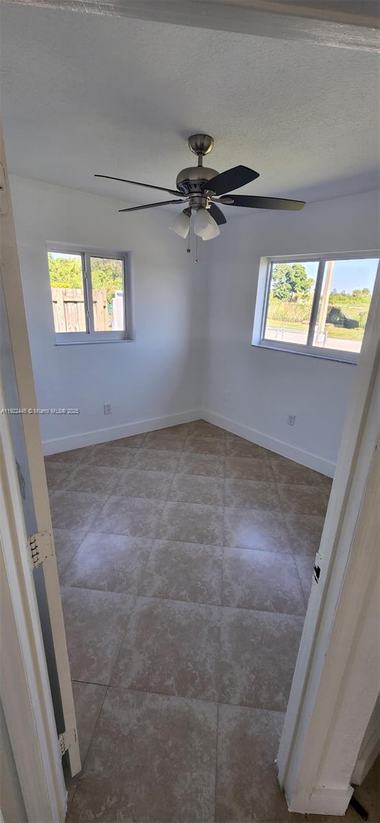 27840 SW 128th Pl in Homestead, FL - Building Photo - Building Photo