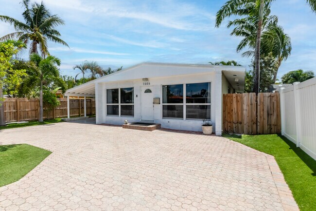 1606 NE 15th Ave in Fort Lauderdale, FL - Building Photo - Building Photo