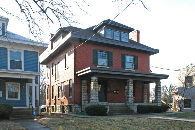 2420 Frankfort Ave in Louisville, KY - Foto de edificio - Building Photo