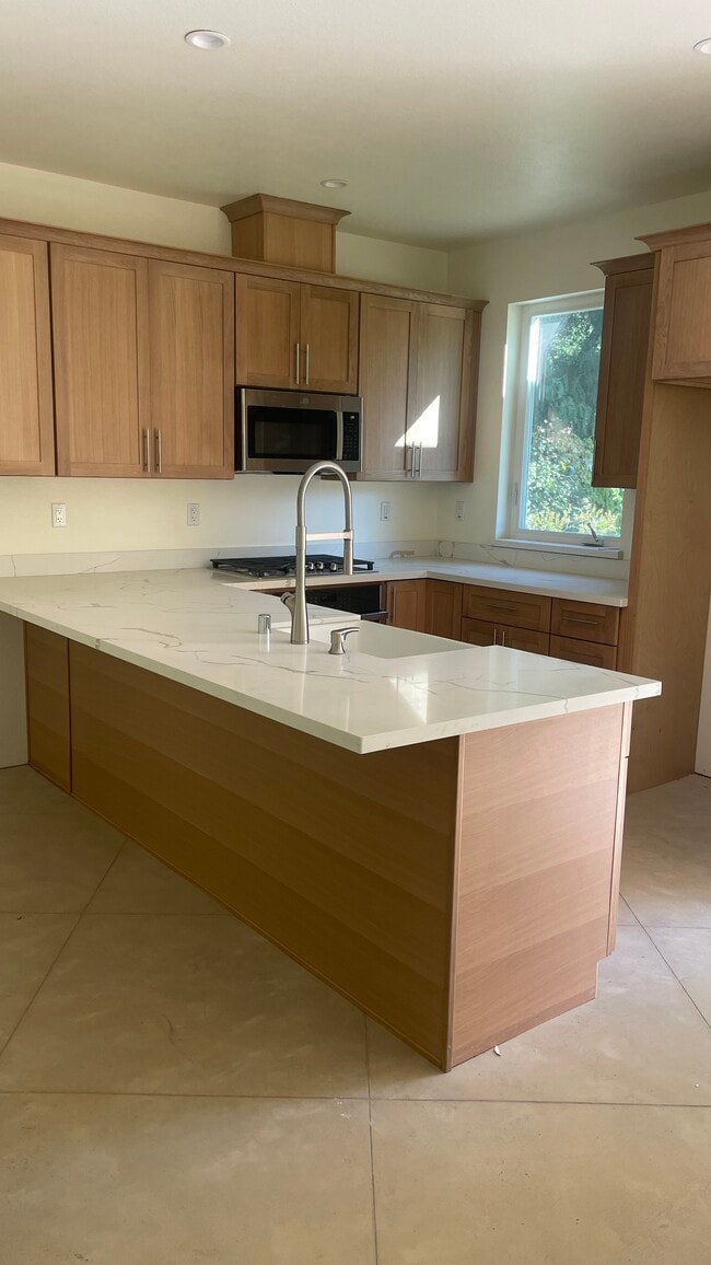 5162 Brocade Ct