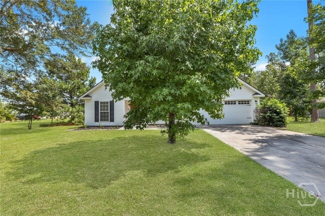 205 Abigail Cir in Ellabell, GA - Building Photo - Building Photo