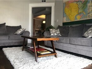 1671 Franklin Ave in Columbus, OH - Building Photo - Building Photo