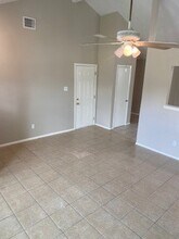 3134 Tidewater Dr in Houston, TX - Foto de edificio - Building Photo