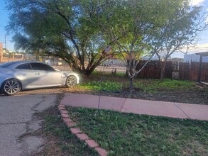 7817 West Dr in El Paso, TX - Building Photo - Building Photo