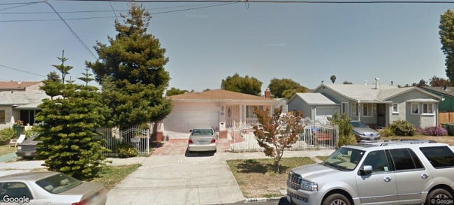 property at 2849 Rheem Ave
