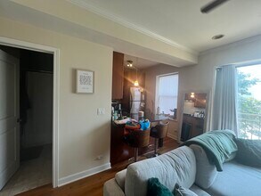 3731 N Milwaukee Ave in Chicago, IL - Building Photo - Building Photo