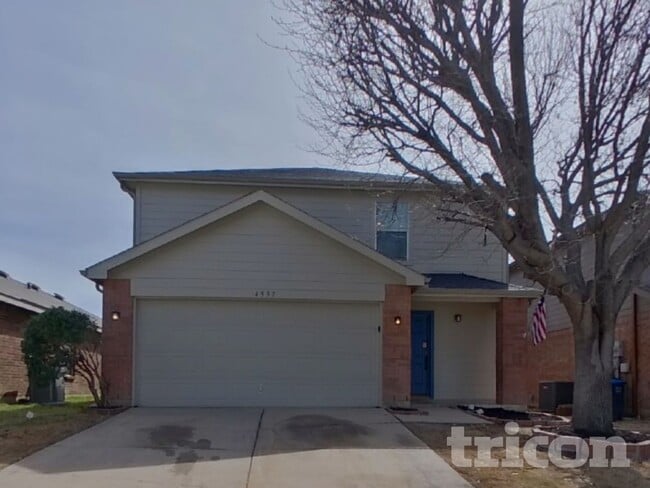 property at 4937 Waterford Dr