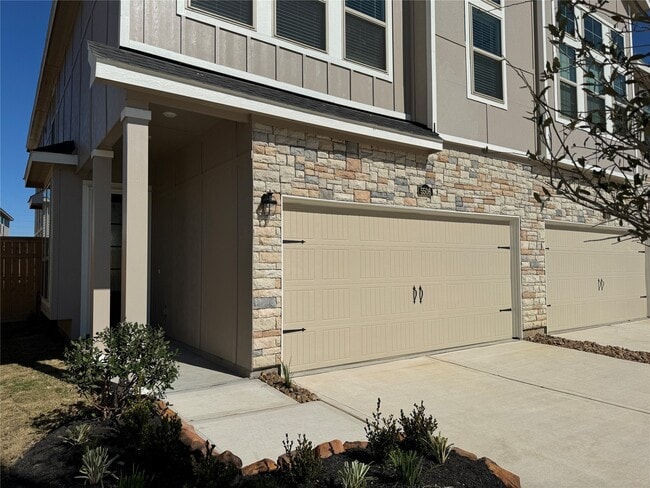 5506 Amber Brook Ln in Fulshear, TX - Building Photo - Building Photo