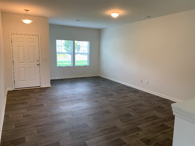 3852 Tersk Dr in Midland, NC - Foto de edificio - Building Photo