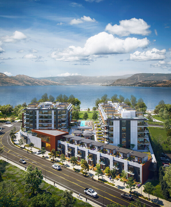 3389 Lakeshore Rd in Kelowna, BC - Building Photo