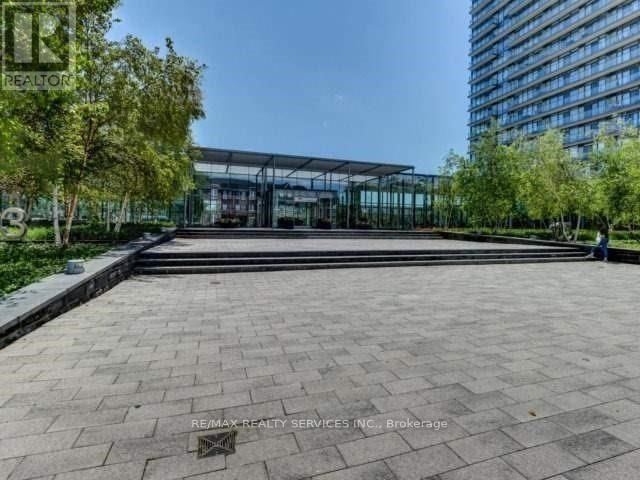 105-1105 The Queensway in Toronto, ON - Building Photo - Building Photo