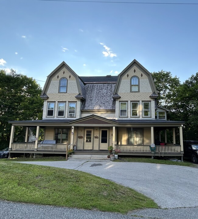 36 Highland Ave in Barre, VT - Building Photo