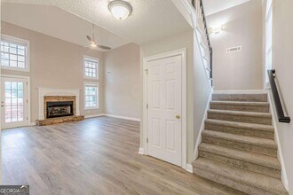 125 Sussex Ln in Fayetteville, GA - Building Photo - Building Photo