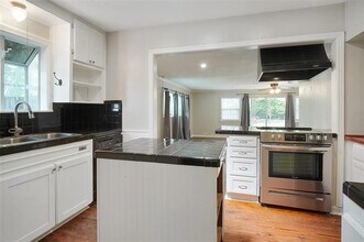 2709 W Bewick St in Fort Worth, TX - Building Photo - Building Photo