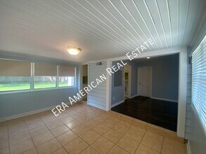 9 Okahatchee Cir SE in Fort Walton Beach, FL - Building Photo - Building Photo