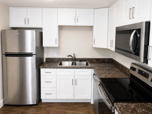 2117 E 3300 S, Unit Apt D