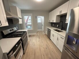 16 Princeton St, Unit 3 in Somerville, MA - Building Photo