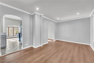 11217 Florian Ave in Cleveland, OH - Building Photo - Building Photo