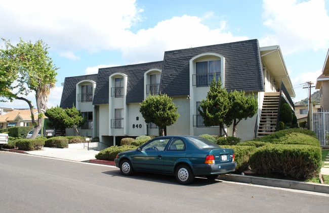 840 Fischer St in Glendale, CA - Foto de edificio - Building Photo