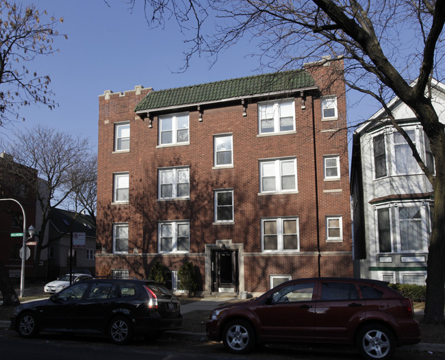 1122-1124 W Wellington Ave in Chicago, IL - Building Photo - Building Photo