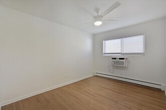 7357 N Winchester Ave in Chicago, IL - Building Photo - Building Photo