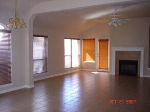 1719 Maize Bend Dr in Austin, TX - Building Photo - Building Photo