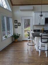 790 Poor Farm Rd in Francestown, NH - Foto de edificio - Building Photo