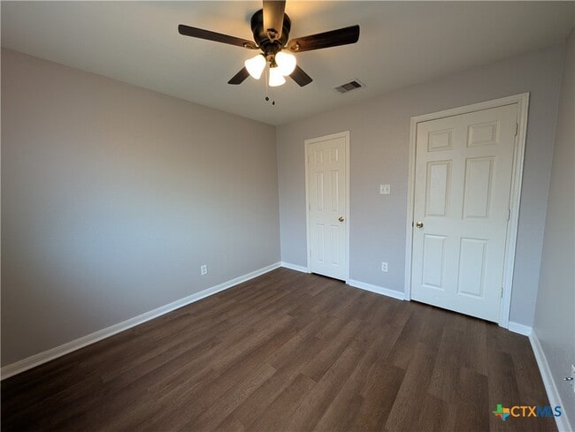 property at 3017 Lodgepole Ln