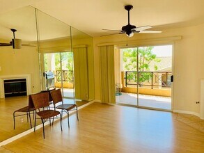 6980 Ballena Way in Carlsbad, CA - Building Photo - Building Photo