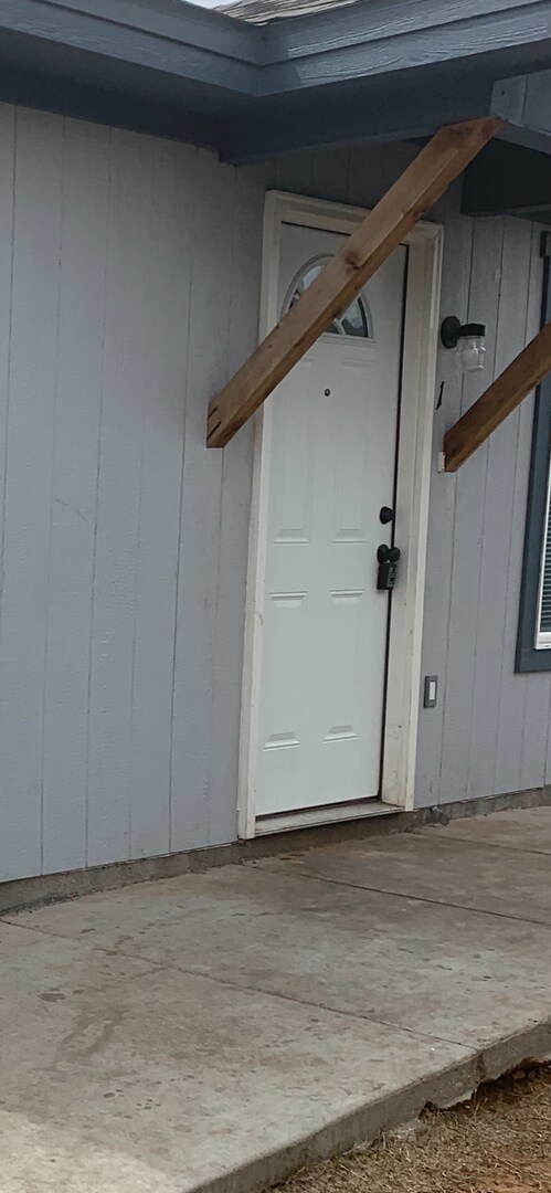 property at 527 45th St