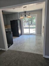 812 N Estelle St in Wichita, KS - Building Photo - Building Photo