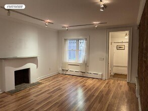 208 E 78th St in New York, NY - Building Photo - Building Photo