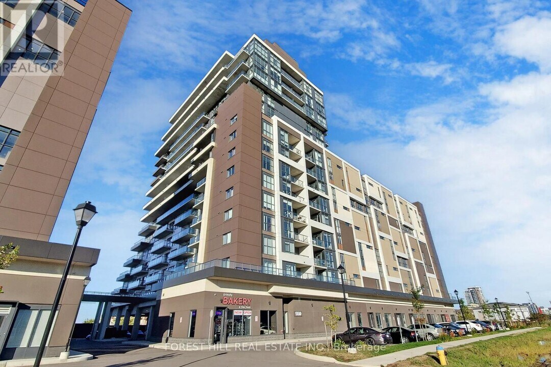 550-550 N Service Rd in Grimsby, ON - Building Photo