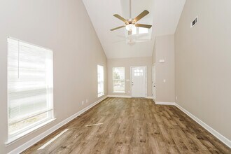 170 Willowridge Ln in Odenville, AL - Building Photo - Building Photo
