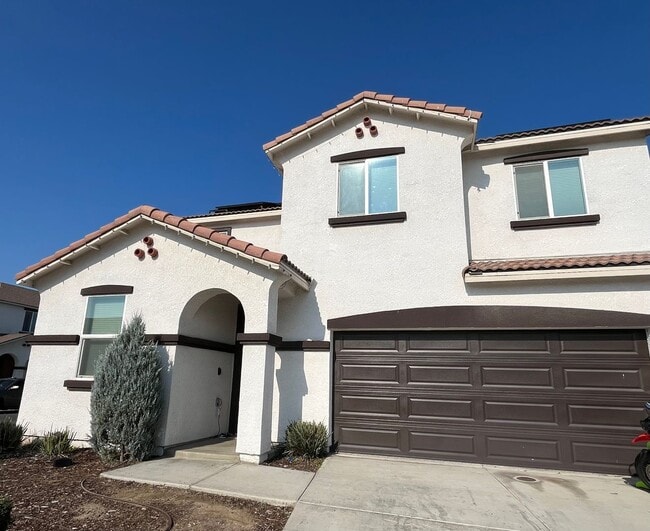 property at 3106 E Seeger Ave