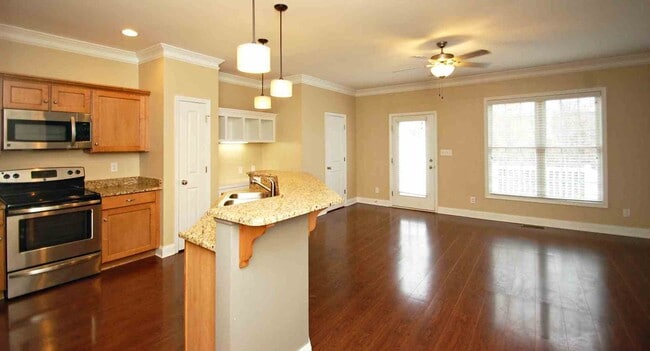 94 Rowse Dr in Lynchburg, VA - Building Photo - Building Photo