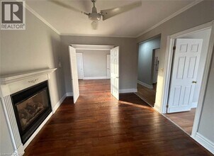 144 Locke St S in Hamilton, ON - Building Photo - Building Photo