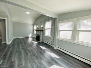 64 Dacotah Ave in Parsippany Troy Hills, NJ - Building Photo - Building Photo
