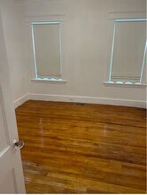 38 S Lenox St in Worcester, MA - Building Photo - Building Photo