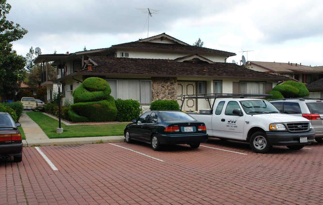 509 Granger Ter in Sunnyvale, CA - Building Photo