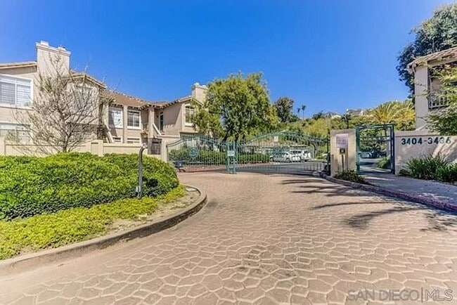 property at 3424 Cameo Dr