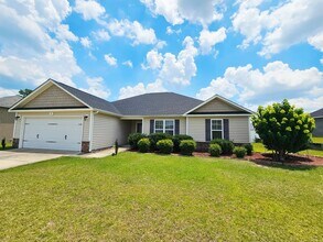 52 Century Dr in Cameron, NC - Building Photo - Building Photo