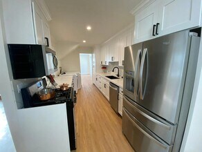 2937 W Carson St in Torrance, CA - Foto de edificio - Building Photo