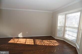 214 Kirbys Landing Ct in Odenton, MD - Building Photo - Building Photo