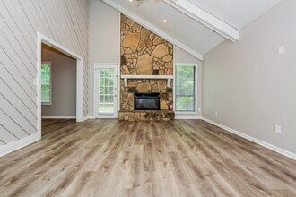 8983 Habersham Dr in Jonesboro, GA - Building Photo - Building Photo
