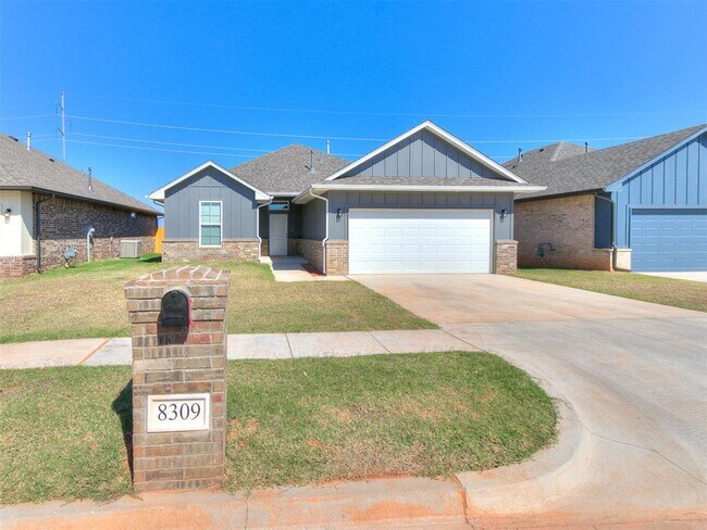 8309 NW 163rd Ter in Edmond, OK - Building Photo - Building Photo