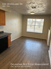 620 Woodland Dr in Midwest City, OK - Building Photo - Building Photo