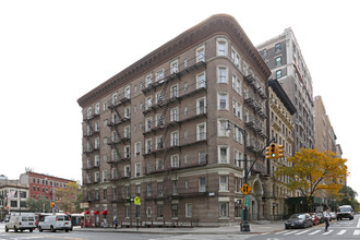 2753-2755 Broadway in New York, NY - Building Photo - Building Photo