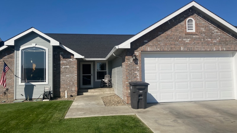 710 S 88th Ave in Yakima, WA - Building Photo